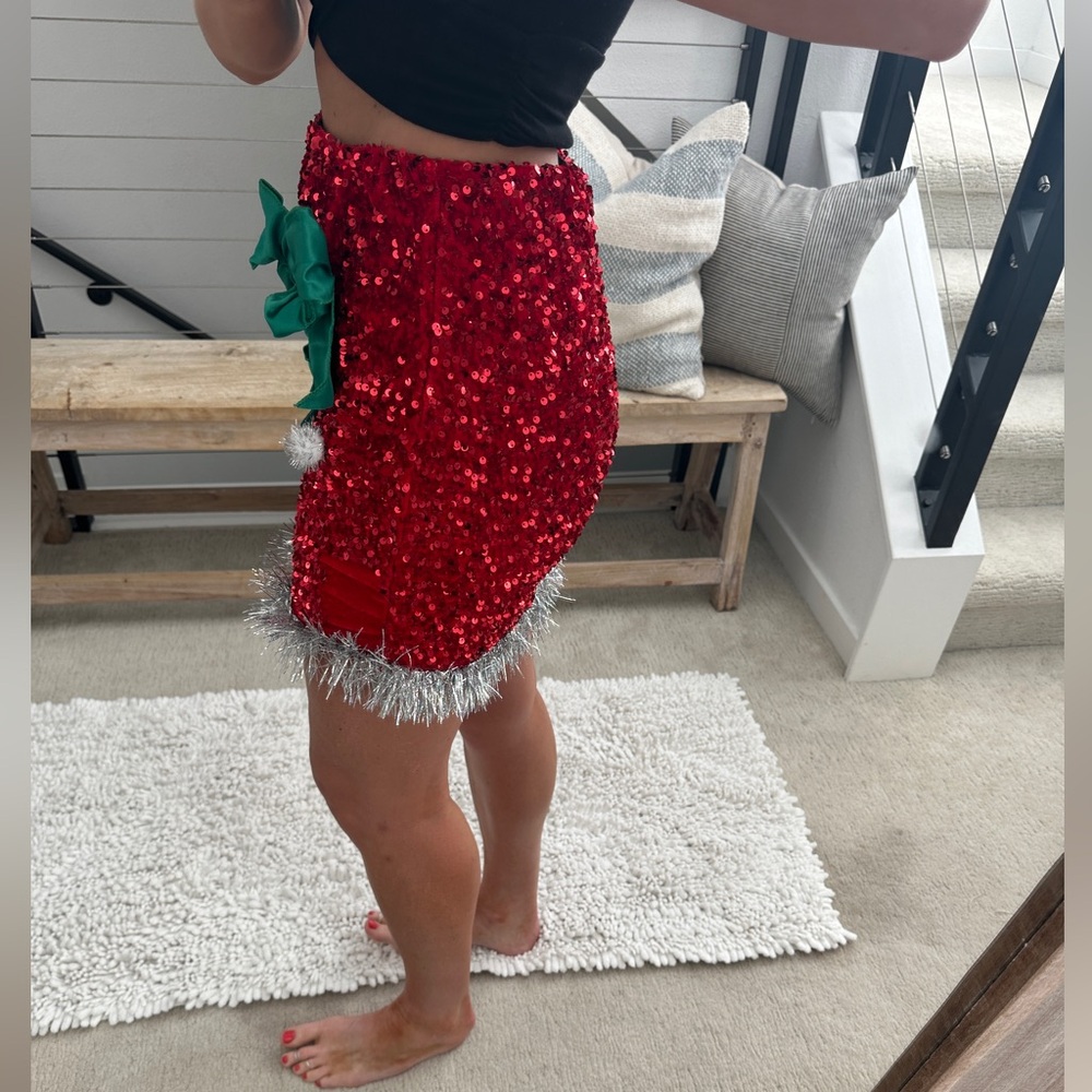 Love on a Hanger Red Sequin Christmas Mini Skirt Holiday Festive Trim | Size S - Picture 6 of 12